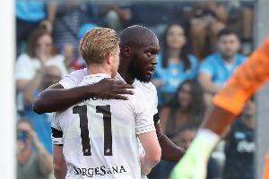 惹怒孔蒂！意天空：卢卡库迟迟不归队训练，那不勒斯非常不满