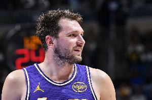 状态火爆！东契奇连续11场砍下30+ 平个人最长纪录