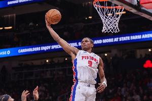 攻防俱佳！奥萨尔11中9高效拿下18分4板5助4断1帽