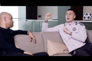 舍什科：我起初踢门将位置最终转型前锋，看了很多伊布视频来学习