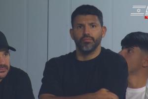 好久不见！37岁阿圭罗现场观战阿根廷友谊赛