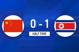 半场-U23国足零射正暂0-1朝鲜U23 李光明补射破门彭啸伤退