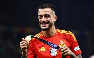 罗马诺：何塞卢决定以自由球员身份离开加拉法，夏窗加盟新俱乐部