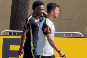 罗马诺：维尼修斯恢复训练，可以发表巴西出战克罗地亚