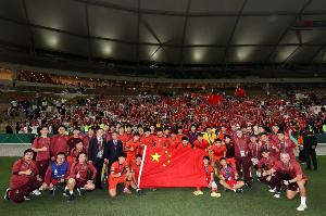 马德兴：U23国足另起炉灶有起伏算正常情况，中场没强度是根本