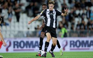 记者：安德烈·科斯蒂奇转会费350万欧+450万欧奖金+二转分成