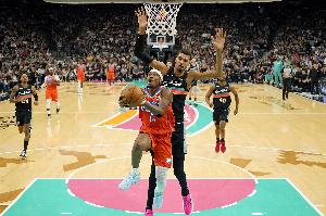 官方战力榜：雷霆马刺前2 绿军升第3 湖人6 骑士8 火箭10 勇士20