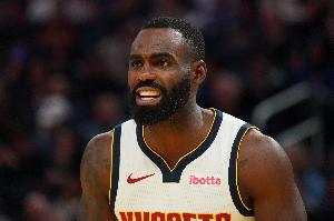 刀刀见血！小哈达威10中5贡献16分 三分8中4