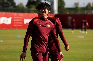 李新翔：争取下场比赛早点进入状态 这支队伍的精神属性比较强