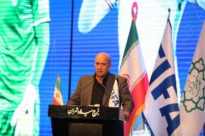 伊朗足协主席：伊朗足球联赛本赛季将采取赛会制，日期待定