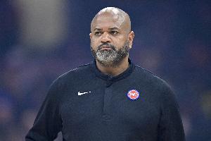 活塞主帅不谈吹罚：你们在给我惹麻烦 不想让判罚掩盖队员的努力