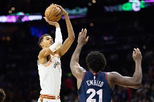 巴图姆：恩比德说文班无法打破盖帽纪录 没人敢在他面前投篮