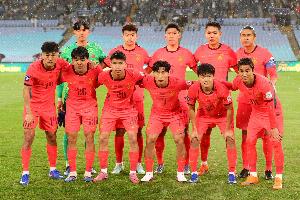 距离世界杯有多远？FIFA系列赛，国足2-0库拉索+0-2喀麦隆