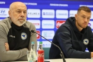 波黑主帅：如果我们对阵意大利先进球了，就会把大巴停在门前