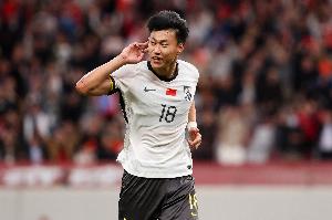 媒体人：杜月徵是05国青力量最好的中锋，刘诚宇需琢磨竞争优势