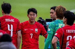 孙兴慜致歉：把握机会是我的指责，未能破门我对不起队友