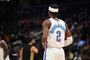 关键先生！亚历山大近7战末节+加时爆轰42分12中12一球未丢！