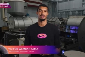 你就是外星人吧！文班：我不仅爱篮球 还喜欢天文学&如流星暗物质