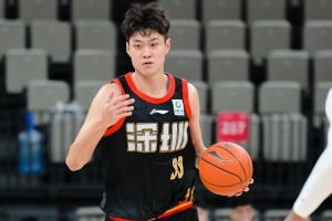 赛季最佳表现！王浩然16中11&三分7中5砍下32分4板3助2断