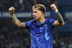 谁是最令自己印象深刻的对手？恩佐：克罗斯，另外还有莫德里奇