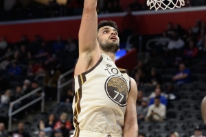 第二份10天合同明天到期！勇记：尤特赛文今天在更衣室和队友告别