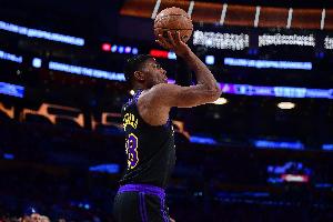 空位机会一个投不进！八村塁半场12分钟仅拿2分 5中1&三分2中0