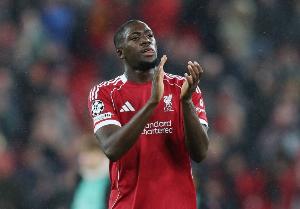 利物浦跟队答球迷：科纳特留队可能性越来越小；基耶萨肯定会离开