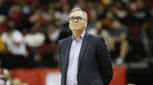 美记：前太阳、火箭、湖人主教练迈克·德安东尼将入选名人堂