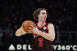 罚球2中0！吉迪12投仅3中&三分4中0拿6分5助有4失误 正负值-32