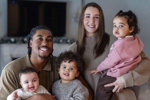 夸梅谈艾维和妻子：以前有20美元能寻真爱 现在坐拥百万难觅真情