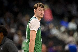 弗拉格：新秀年大量输球让我体会到这种感觉有多糟糕 这能激励我