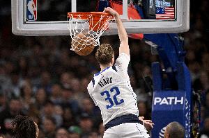 纪录收割机！弗拉格单场至少45分5板5助 NBA历史最年轻