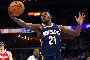 弹无虚发！米西半场5中5高效拿下12分7板2助1帽