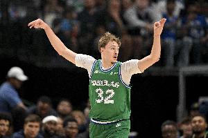 弗拉格本赛季第3次砍45+&平库里小卡等 仅次于东契奇和亚历山大