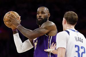 媒体人：41岁老状元有些力不从心 19岁的新状元拼命展示才华