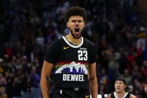 正负值+25最高！卡梅隆·约翰逊9中6拿到17分6板7助