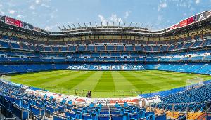 马卡：皇马球迷为欧冠大战拜仁准备壮观巨型tifo