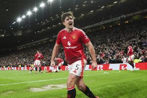 太阳报：三年前滕哈赫想轰走马奎尔，这些磨难反而铸就如今的领袖