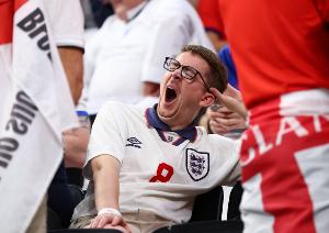 贵！太阳报：英格兰球迷在世界杯期间被迫支付4倍火车票价观赛