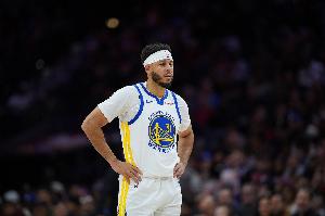 正负值+16冠绝全场！赛斯·库里全场三分3投2中 拿下9分1助攻