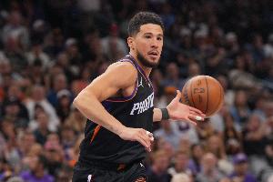 布克：我肯定会认真备战附加赛 要仔细研究快船与开拓者的比赛