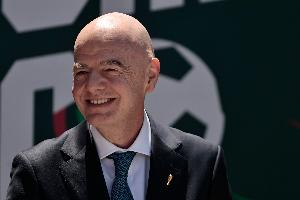TA：南美足联公开发声支持因凡蒂诺，双方讨论过世界杯扩军至64队