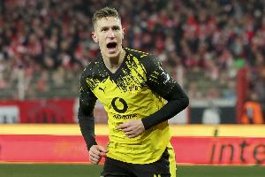 踢球者：施洛特贝克续约至2031年很快官宣 年薪1千万+解约金6千万