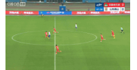 王国明出击送空门，瓦科吊门得手！泰山1-0领先河南