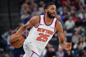 本赛季仅三名球员出战83场比赛：大桥&凯尔登&尚帕尼