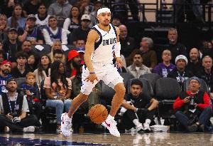 个人的纪录险些被破 基德：我本打算内姆哈德24次助攻时就换下他