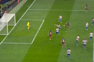 进球无效!费兰补射破门,但越位在先