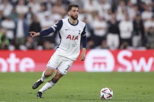 标晚:热刺中场本坦库尔在缺席数月后已恢复训练,有望出战布莱顿