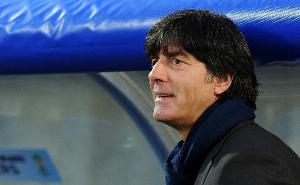 勒夫：诺伊尔在40岁依然表现出色，但如果纳帅不招他也可以理解