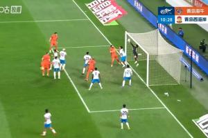 开场先来个神扑！海牛外援近距离头槌，李昊极限将球扑出